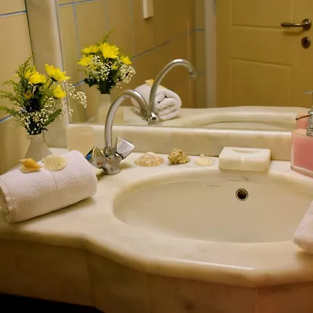 Irini Апарт-готель Херсонісос