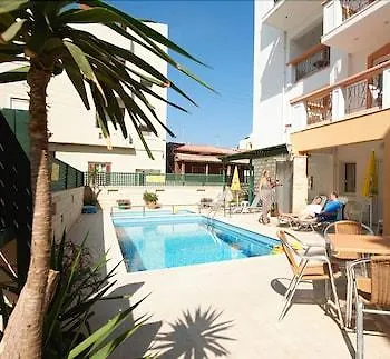 Apart Otel Irini