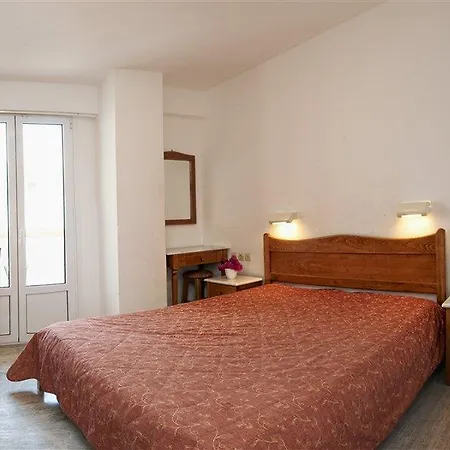 Irini Апарт-готель