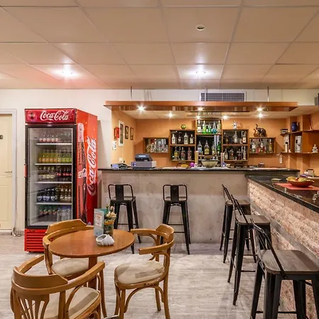 Апарт-готель Irini