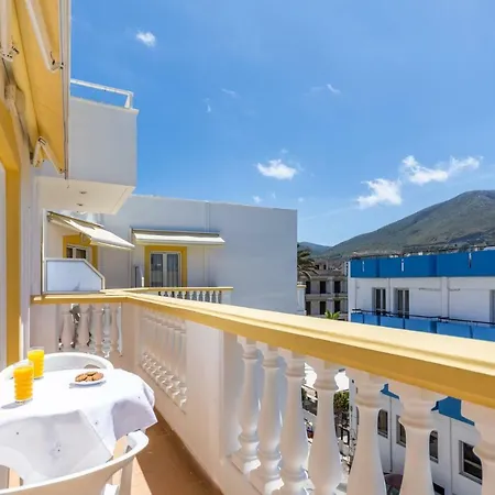 Hotel apartamentowy Irini